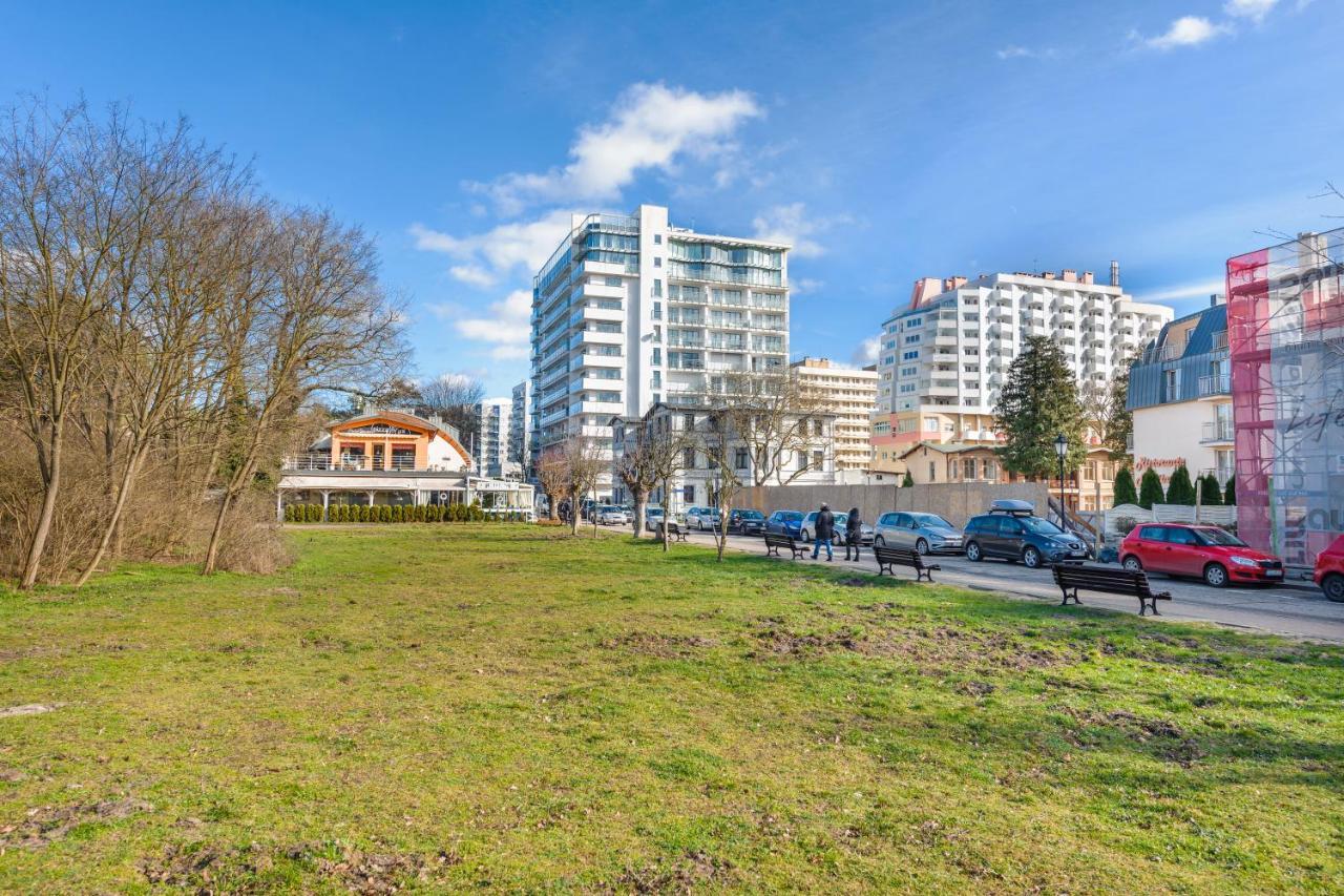 Apartamenty Sun & Snow Wechta - Promenada Gwiazd Z Sauna Miedzyzdroje Exterior photo
